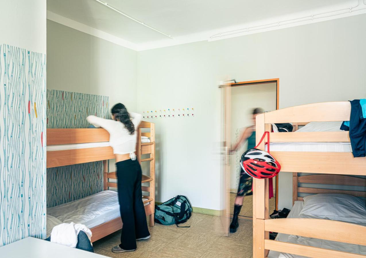 Bed 6-Bed Mixed Dormitory Room Private Bathroom